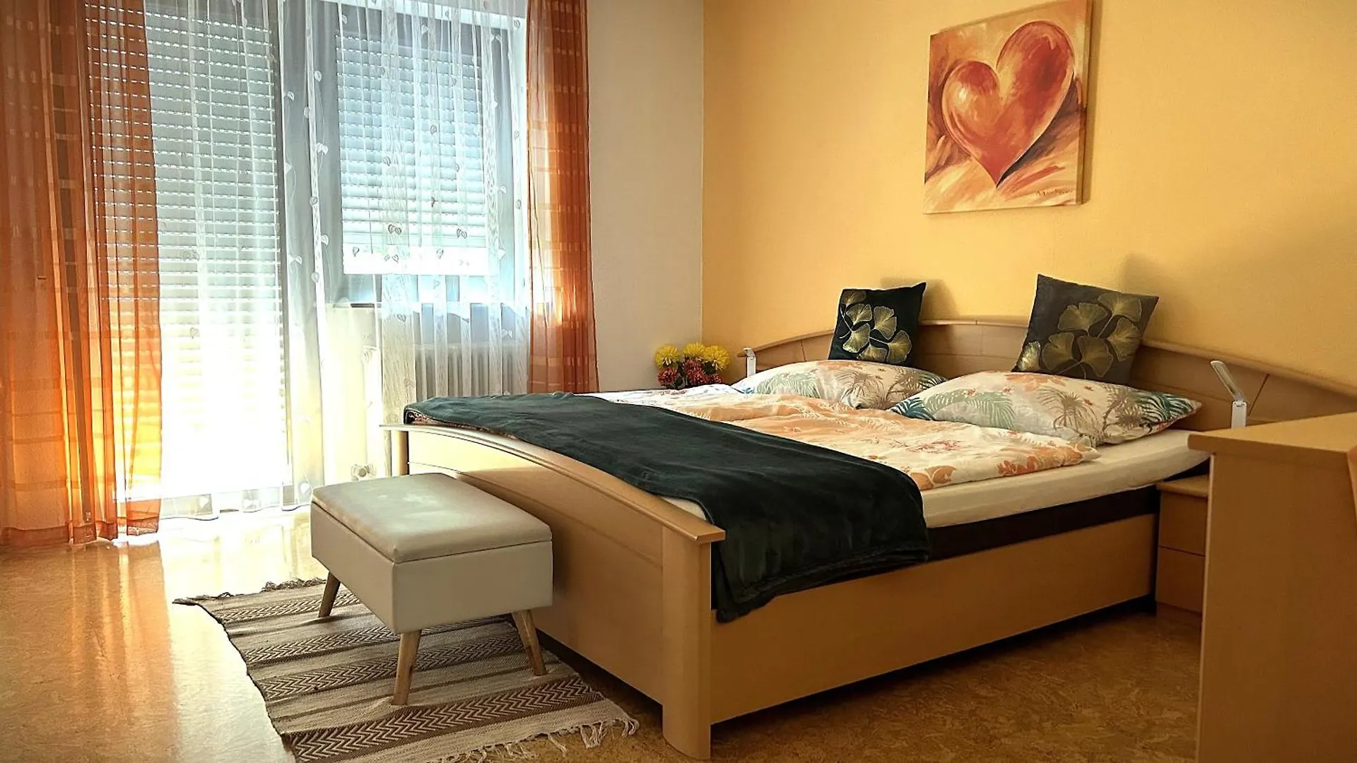Grosszuegige Wohnung Mit Terrasse Und Gartenzugang - Das Komplette Erdgeschoss Bindlach Apartment