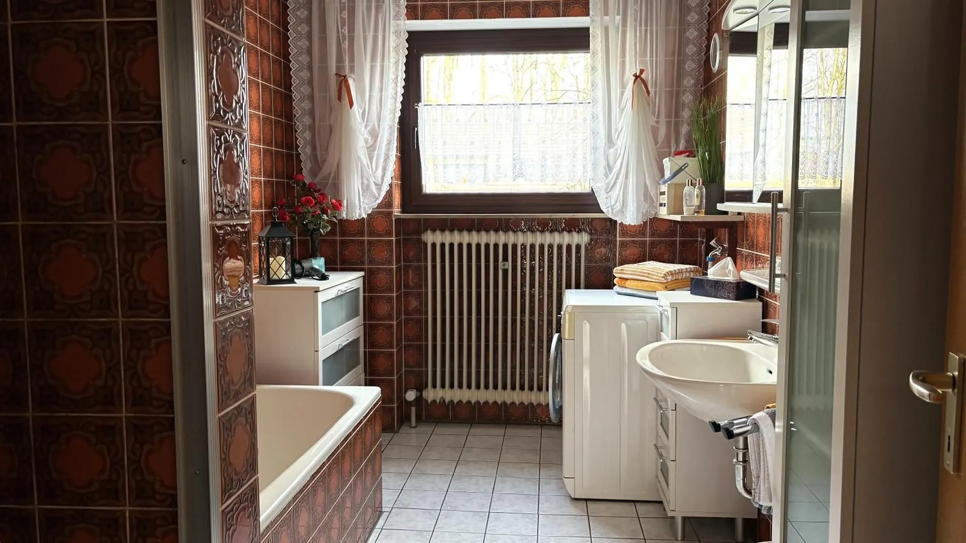 Apartment Grosszuegige Wohnung Mit Terrasse Und Gartenzugang - Das Komplette Erdgeschoss Bindlach
