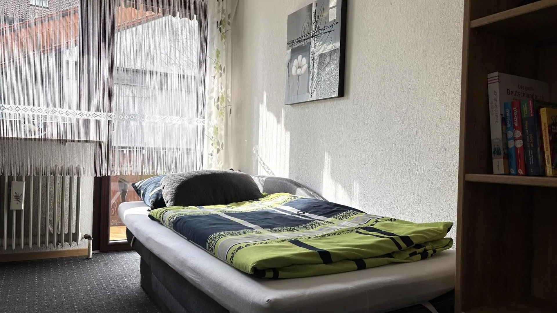 Grosszuegige Wohnung Mit Terrasse Und Gartenzugang - Das Komplette Erdgeschoss Bindlach