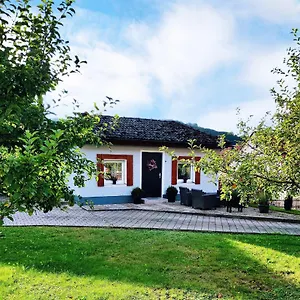 Neumann Apartament